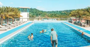 Le Charmé Suites - Subic - Piscine