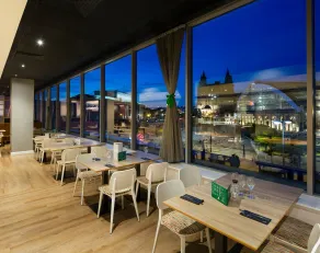 Holiday Inn Liverpool City Centre by IHG - Restaurante