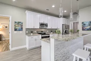 Palm Bay Home w/ Patio & Yard - 12 Mi to Beach! - Interiør