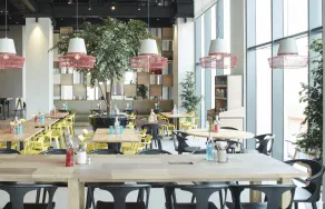 Rove Bur Dubai - Healthcare City - Restaurant