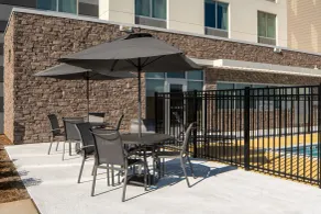 Fairfield by Marriott Inn & Suites Huntsville Redstone Gateway - Piscine