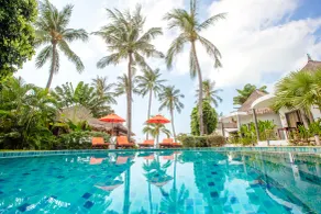 Secret Garden Beach Resort - Basseng