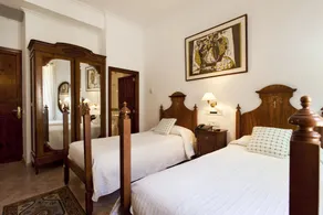 Juma Historic Hotel - Chambre