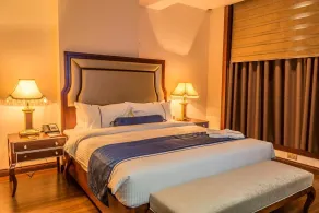 Golden Tulip Headington Ruwi - Room