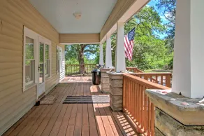Secluded & Quiet Atlantic Home: 1 Mi to Boat Ramp! - Innvendig