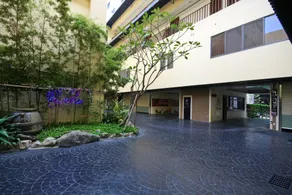 Lanshy Motel - View from room