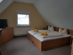 Quarto duplo, max. 2 pessoas - Gasthof & Pension Zur Friedenseiche (Guesthouse) - Quarto