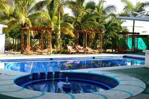 Sara Suites Ixtapa - Pool