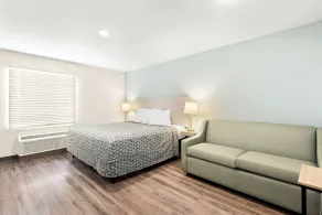 WoodSpring Suites Savannah West Chatham Parkway - Værelse