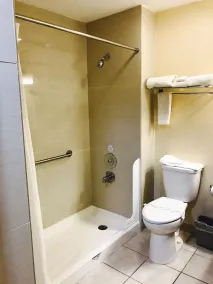 Sutton Suites Hotel - Salle de bain