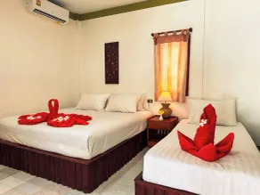 Phuwadee Resort - Room