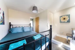 Tyg Cottage - Room