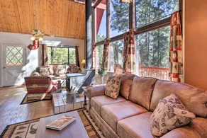 3 Mi to Downtown: Cabin w/ Gas Grill in Prescott - Innenbereich