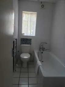 The Mary Arden Inn - Bathroom