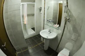 Hotel Putnik - Bathroom