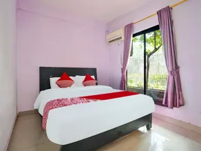 OYO 91680 Hotel MentariNearRumah Sakit Myria - Værelse