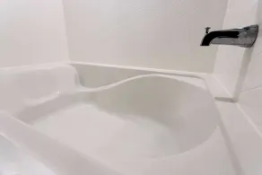 Ramada by Wyndham Parsippany - Salle de bain
