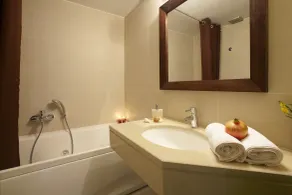 Ikia Luxury Homes Eco - Bad