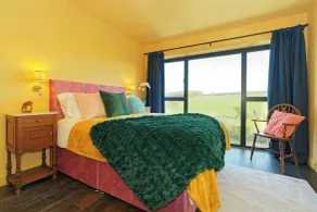 Kent Downs Cottage Modern Family Retreat near Canterbury - Room