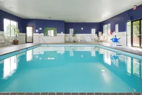 Holiday Inn Express Louisville Northeast by IHG - Pool