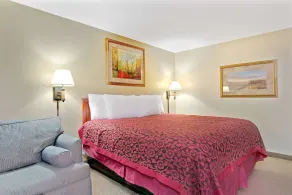 Days Inn by Wyndham St. Louis/Westport MO - Chambre