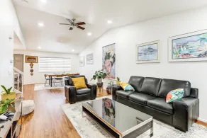 5 Mi to Cherry Creek State Park: Home w/ Yard! - Innenbereich