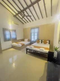 Chrish Residence - Room