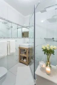 Ocean Watch Guest House - Bathroom