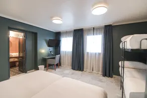 Petit Palace Puerta de Triana - Room