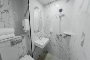 Hotel 81 Palace - NEWLY RENOVATED - Salle de bain