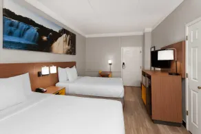 Days Inn & Suites by Wyndham Arlington Heights - Rum