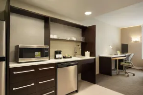 Home2 Suites by Hilton Leavenworth Downtown - Room