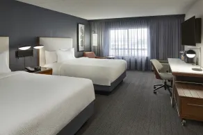 Courtyard by Marriott Toronto Markham - Room