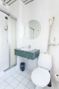 Malecot Hotel by F-Hotels - Bathroom
