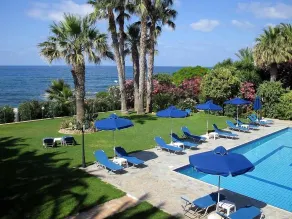 Rododafni Beach Apartments - Ausblick vom Zimmer