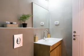Aju Hillel 14 - Bathroom