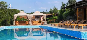Ampelo Resort - Piscina