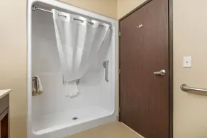 Comfort Suites Cedar Falls Industrial Park - Salle de bain