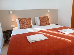 Relax & Travel - Camera