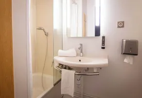 B&B HOTEL Avignon 1 - Badeværelse