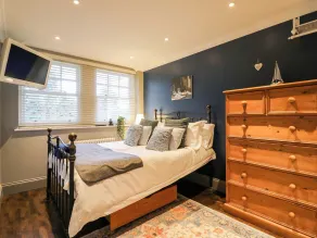 River Haven - River Thames Frontage House - Zimmer