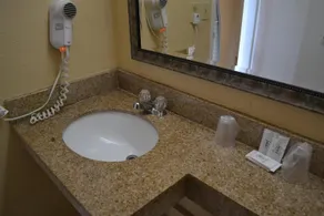 Americas Best Value Inn Smithfield - Salle de bain