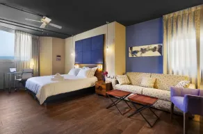  PLAY Seaport Suite Hotel TLV - Chambre