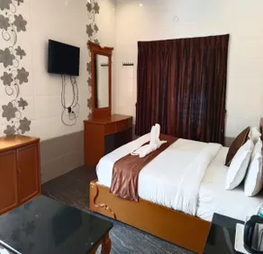 Sharma Jee Farm House Yercaud - Room