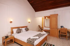 Dew Drops Farm Resorts - Room