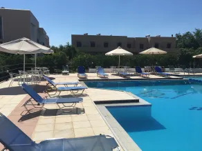 Oasis Guesthouse - Piscine