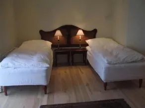 Best Bed - Rom