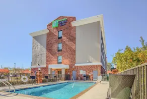 Holiday Inn Express Hotel & Suites Gulf Shores by IHG - Piscina