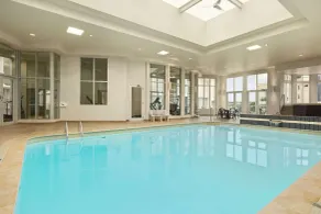 Travelodge by Wyndham Niagara Falls Fallsview - Piscine
