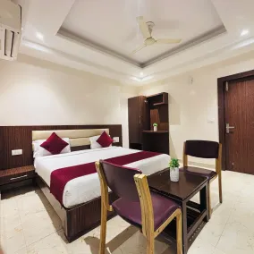 Hotel Vinayak Near Akshaya Patra Jagatpura - Chambre